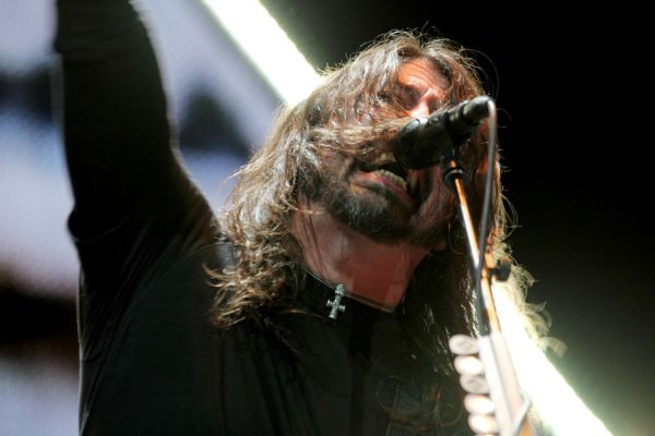 VIDEO: Foo Fighters (or Dee Gees in this case) Cover the Bee Gees, “You Should Be Dancing”