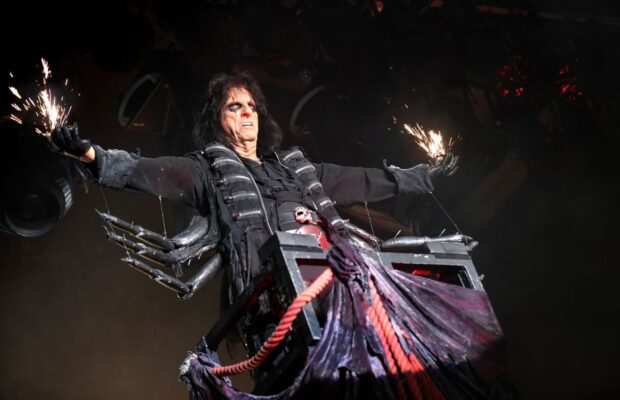 Alice Cooper Really Is a Nice Guy