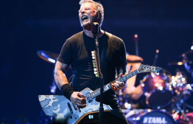 Eddie Munson Meets His Heroes Who Helped Him Save the World Eddie Munson Meets His Heroes Who Helped Him Save the World