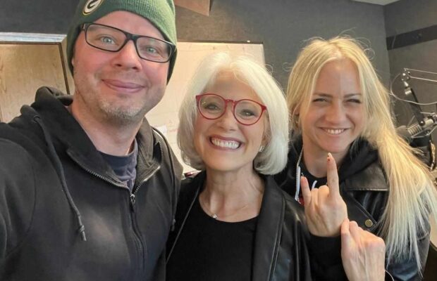 The Food Bank’s Michelle Book LIVE IN STUDIO!